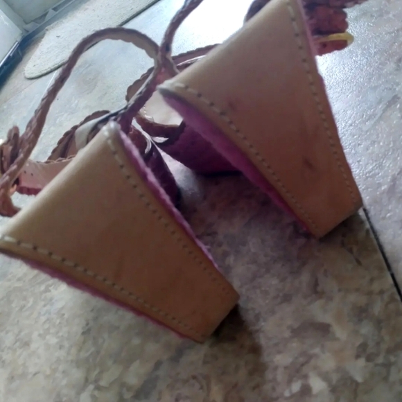 Diane Von Furstenberg pink & orange woven platform wedge sandals, size 11 - Picture 6 of 10